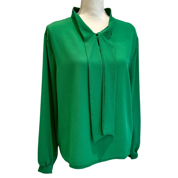 NWOT Boohoo Green Long Sleeve Blouse with Neck Ties - Bow! | Size US 10 - Picture 6 of 12